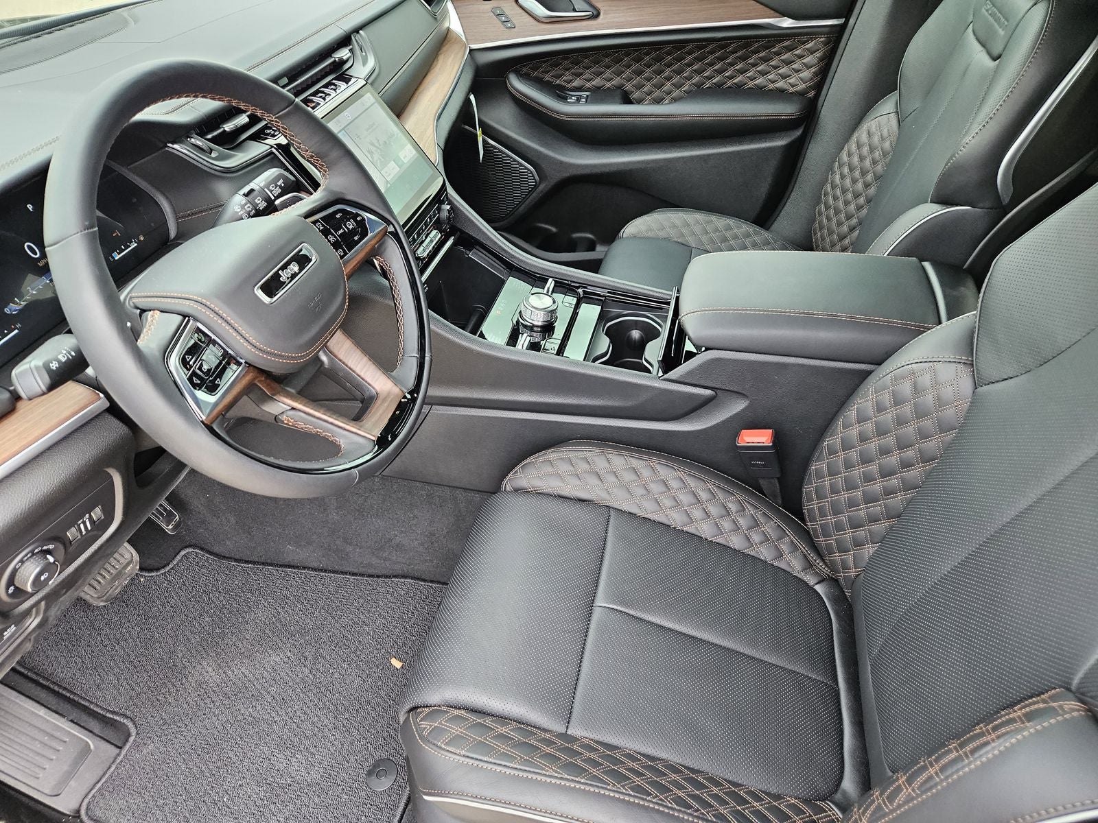 2025 Jeep Grand Cherokee L GRAND CHEROKEE L SUMMIT 4X4