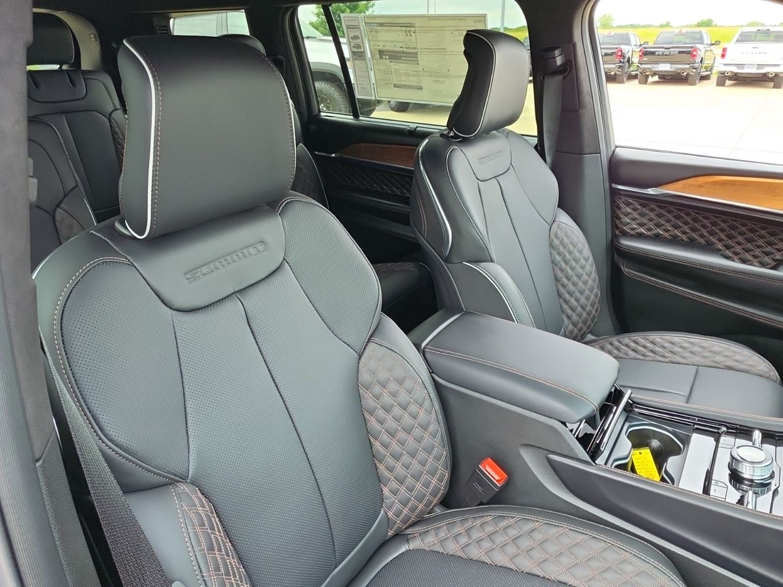 2026 Jeep Grand Cherokee L GRAND CHEROKEE L SUMMIT 4X4