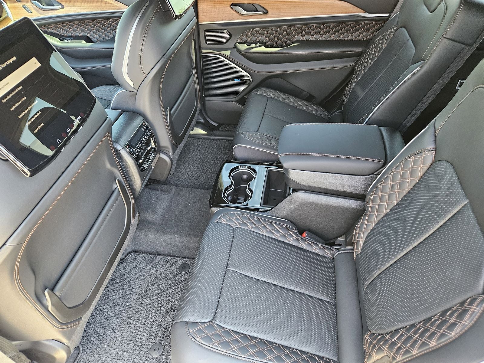 2026 Jeep Grand Cherokee L GRAND CHEROKEE L SUMMIT 4X4