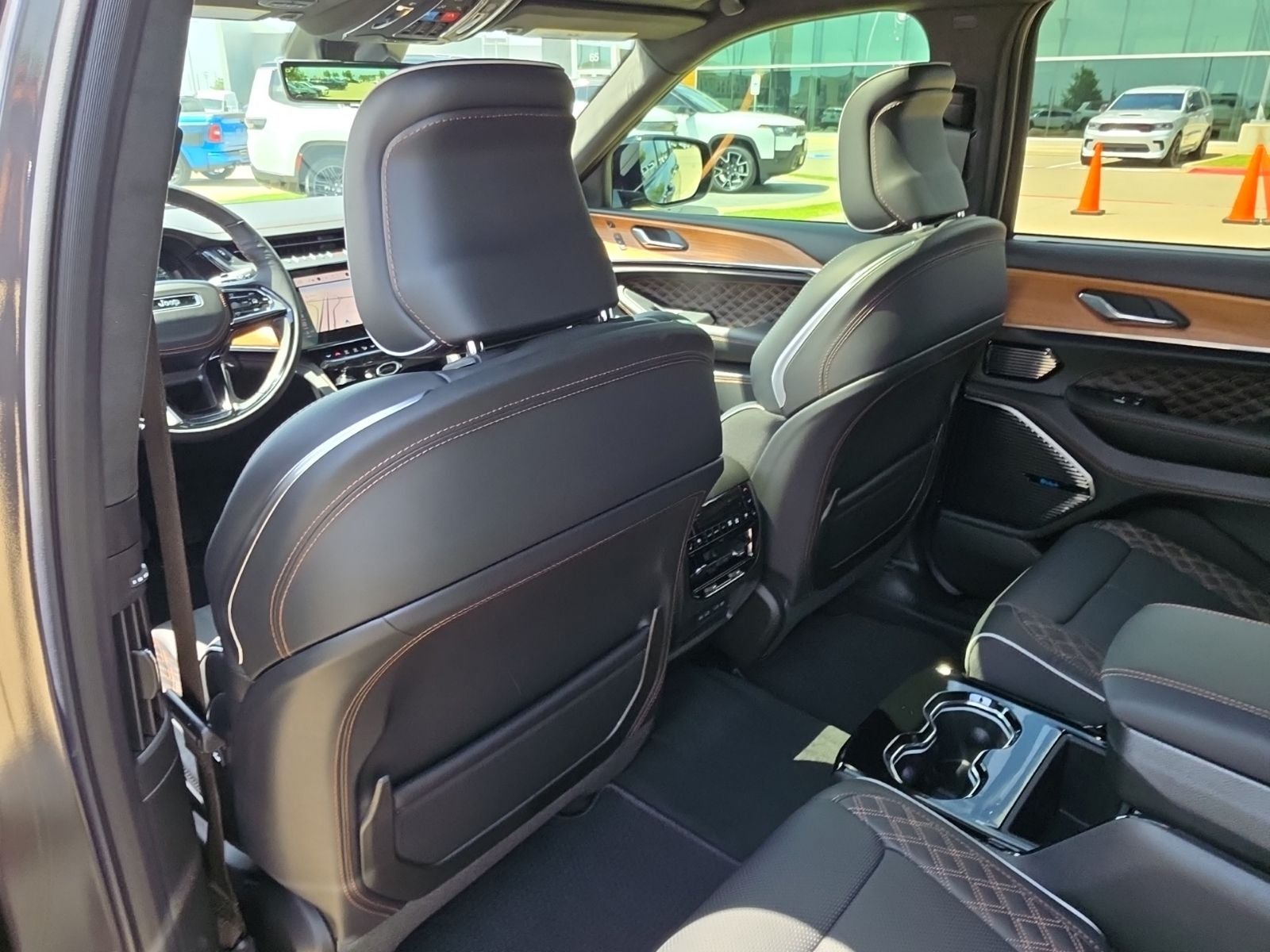 2026 Jeep Grand Cherokee L GRAND CHEROKEE L SUMMIT 4X4
