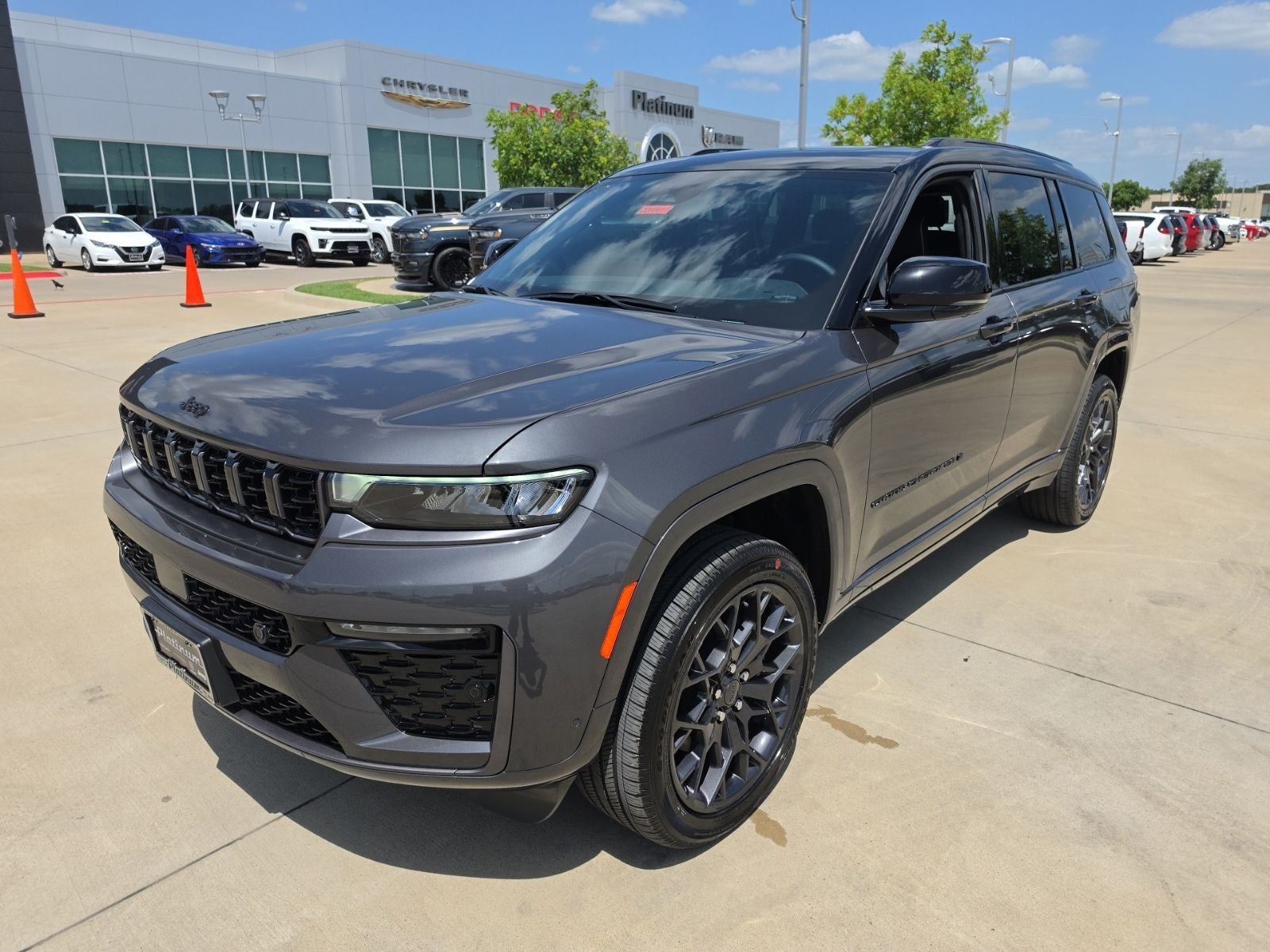 2026 Jeep Grand Cherokee L GRAND CHEROKEE L SUMMIT 4X4
