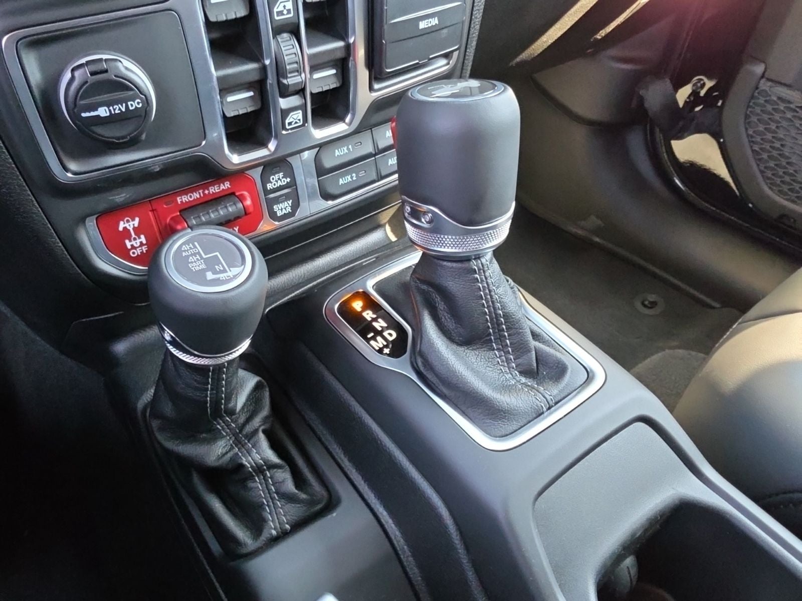 2026 Jeep Wrangler WRANGLER 4-DOOR MOAB 392