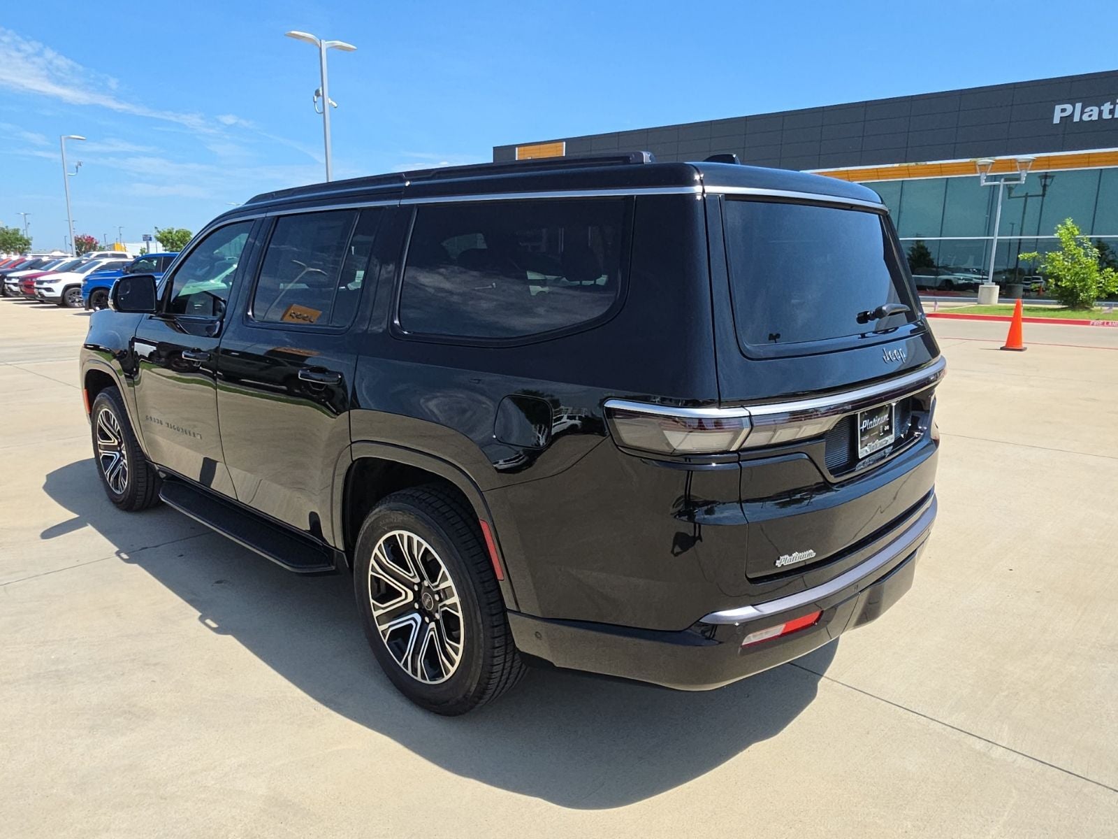 2026 Jeep Grand Wagoneer GRAND WAGONEER 4X2