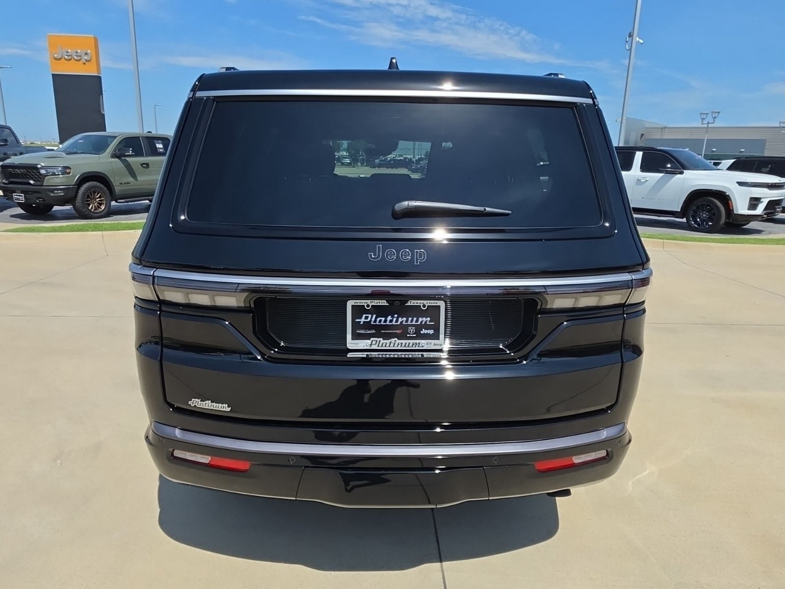 2026 Jeep Grand Wagoneer GRAND WAGONEER 4X2