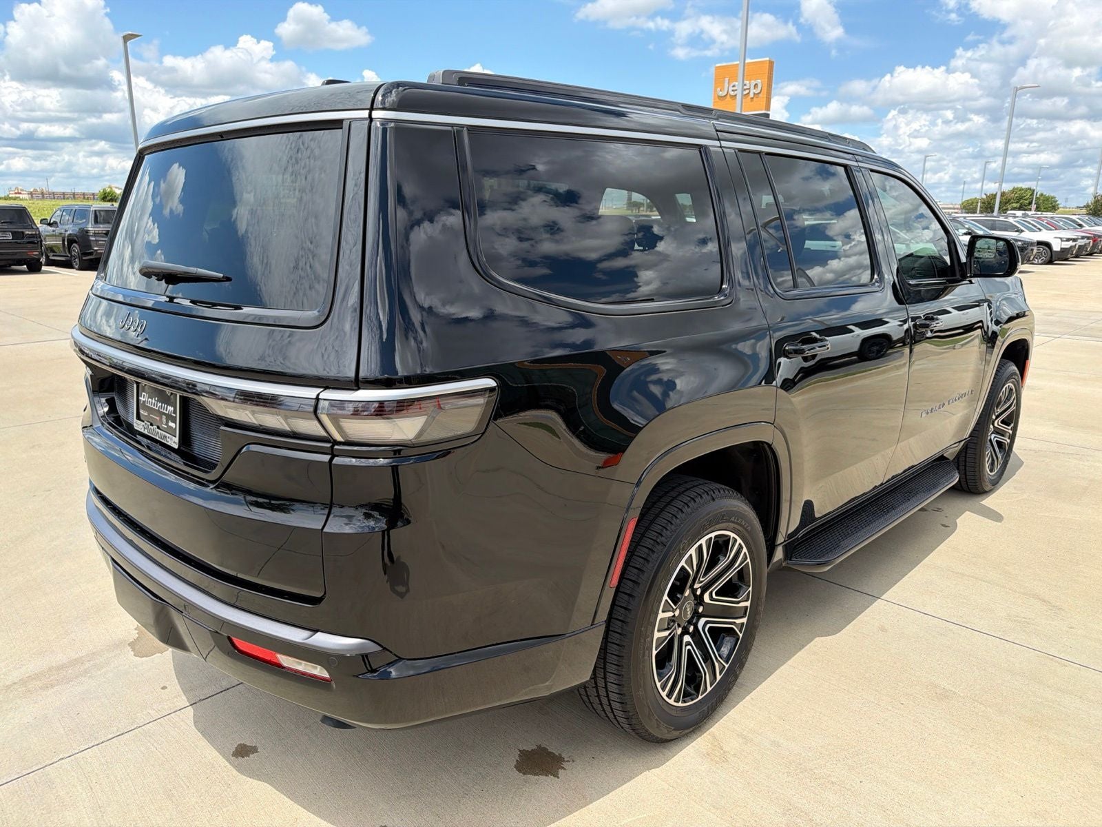 2026 Jeep Grand Wagoneer GRAND WAGONEER 4X2