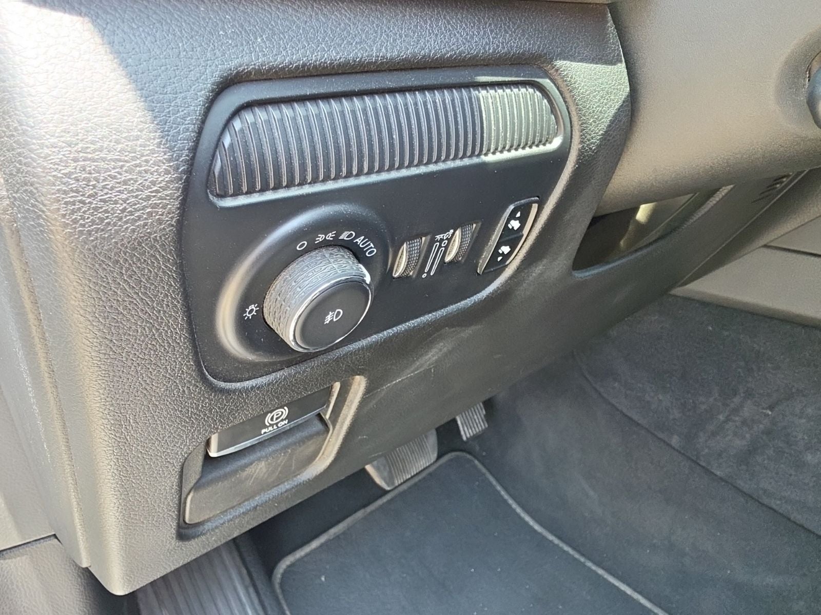 2024 Jeep Wagoneer Series II 4x2