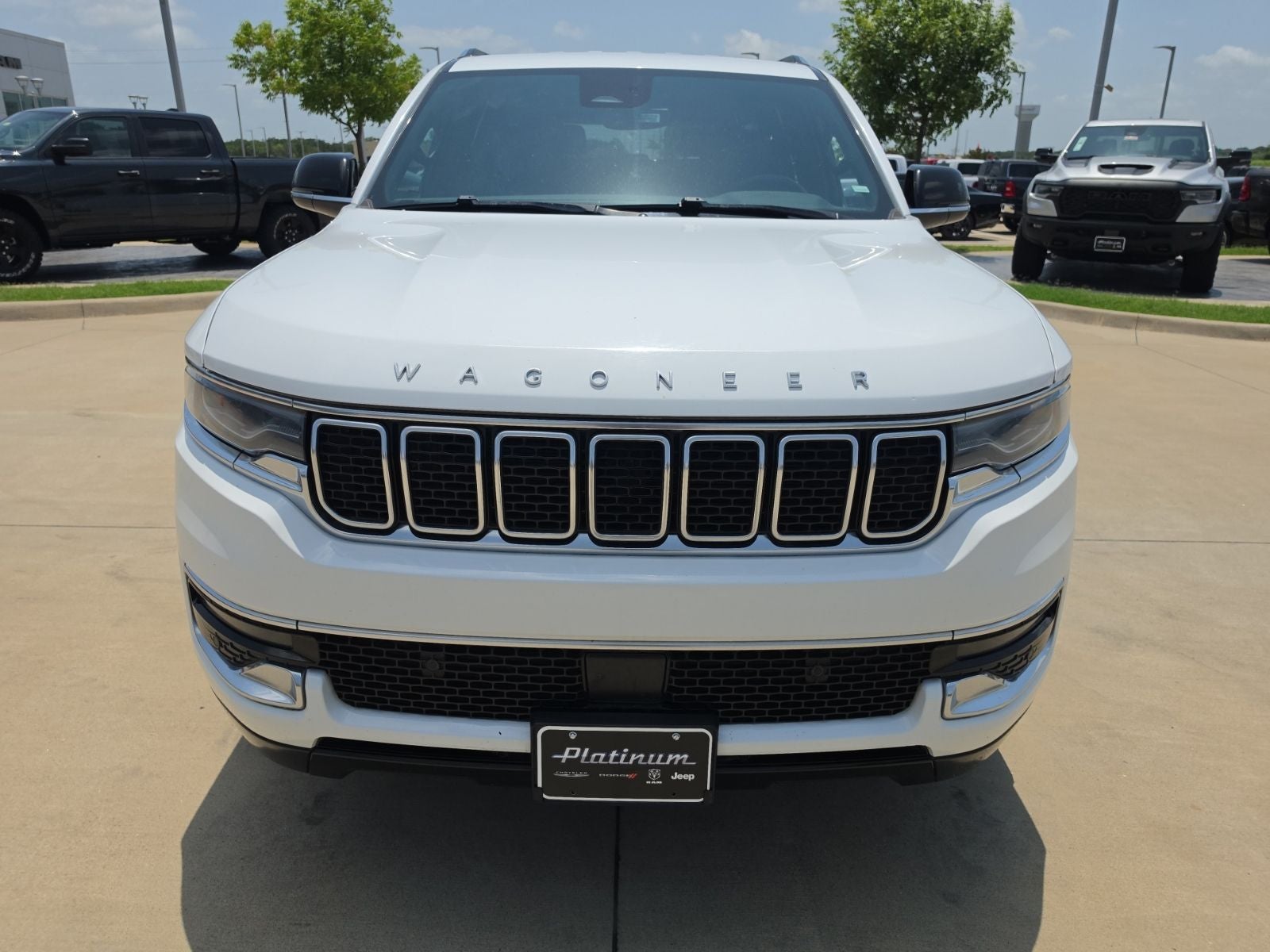 2024 Jeep Wagoneer Series II 4x2