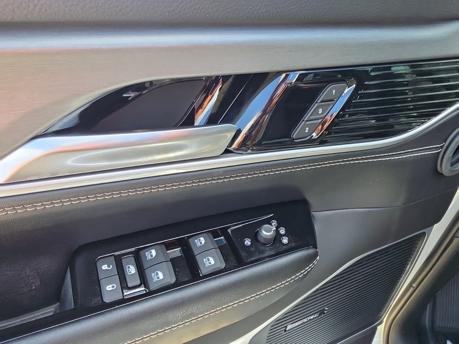 2026 Jeep Grand Wagoneer GRAND WAGONEER UPLAND 4X4