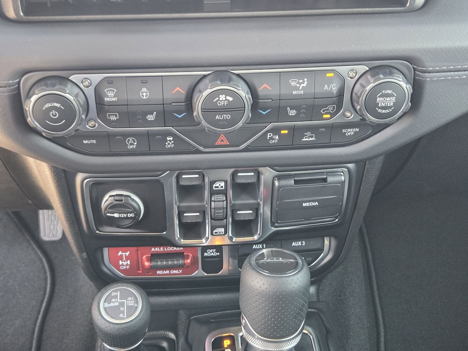 2026 Jeep Gladiator GLADIATOR MOJAVE X 4X4