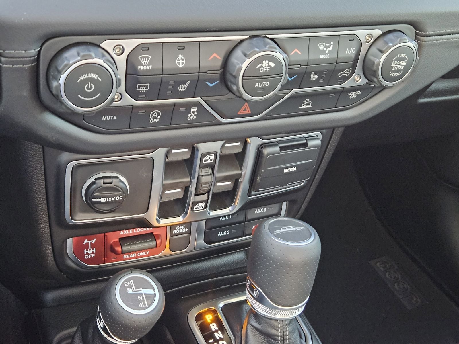 2026 Jeep Gladiator GLADIATOR MOJAVE 4X4