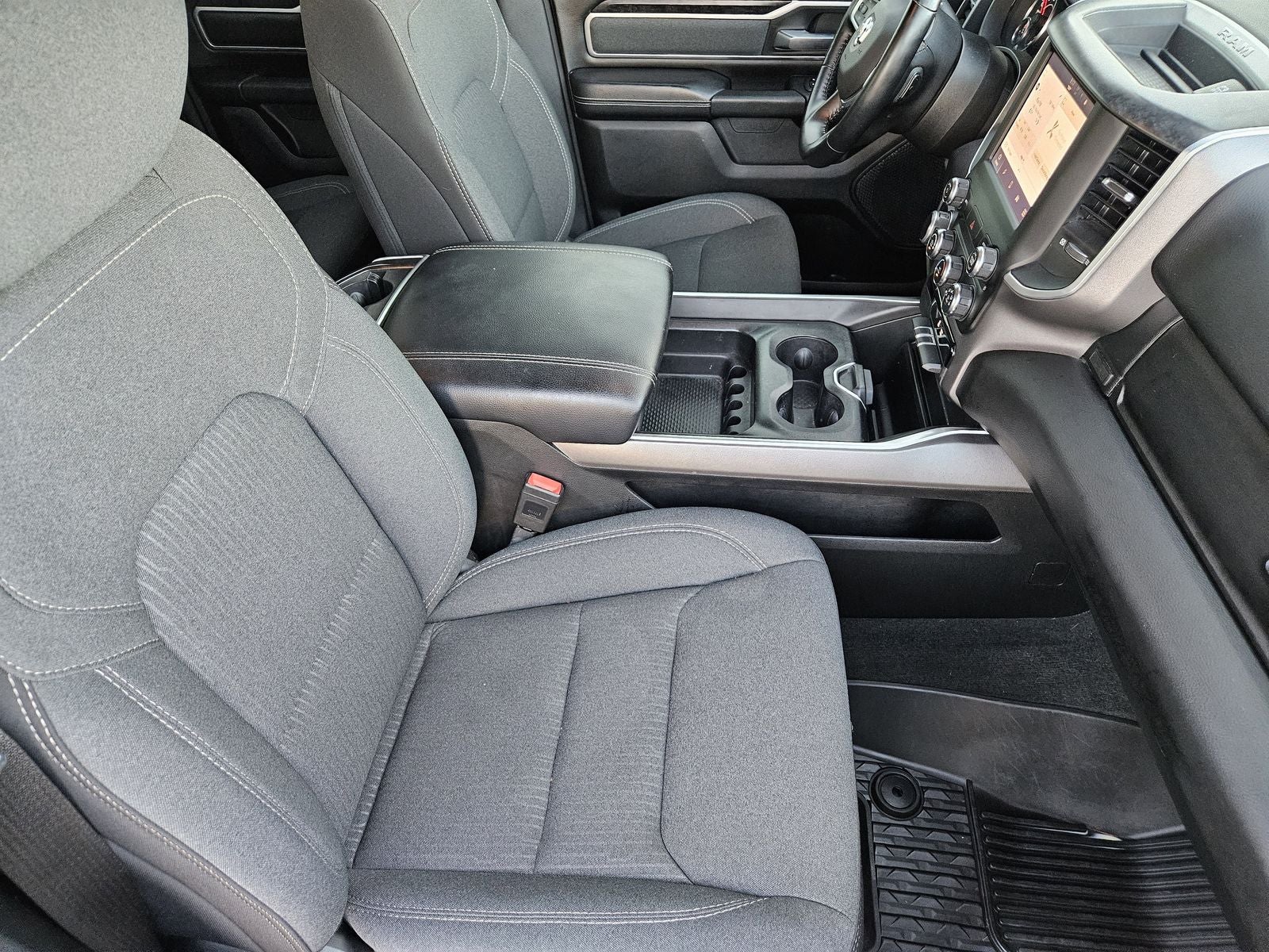 2022 RAM Ram 1500 Lone Star Quad Cab 4x2 6'4' Box