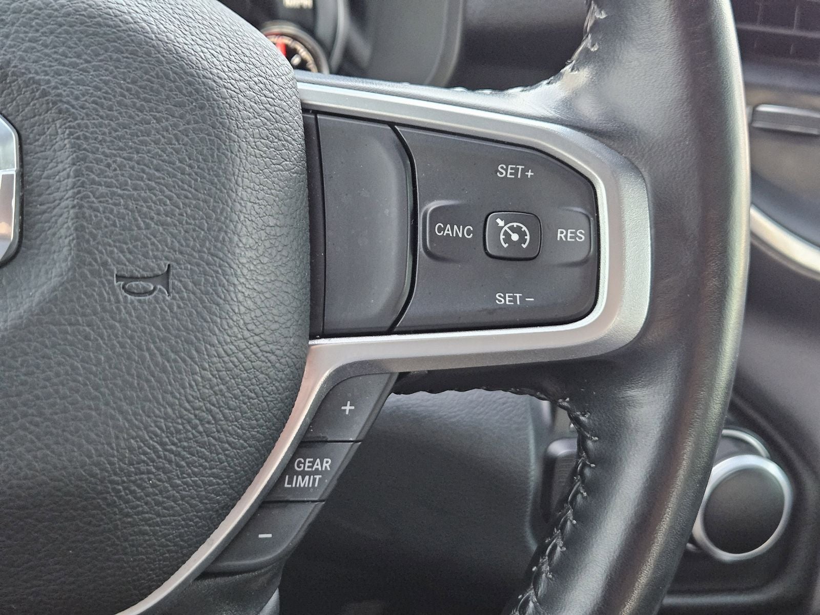 2022 RAM Ram 1500 Lone Star Quad Cab 4x2 6'4' Box