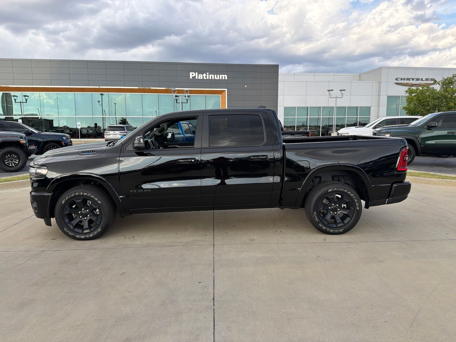 2026 RAM Ram 1500 RAM 1500 LONE STAR CREW CAB 4X2 5'7' BOX