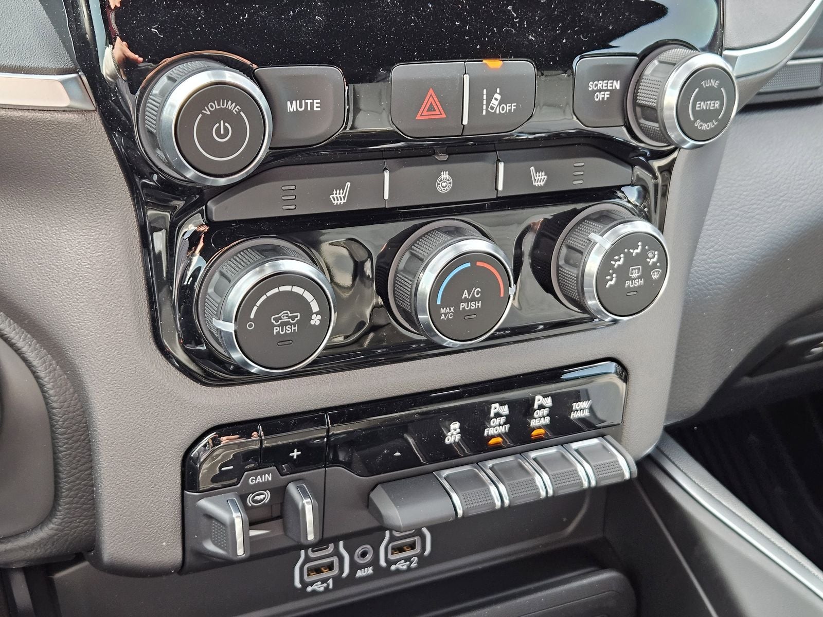 2026 RAM Ram 1500 RAM 1500 BIG HORN CREW CAB 4X2 5'7' BOX