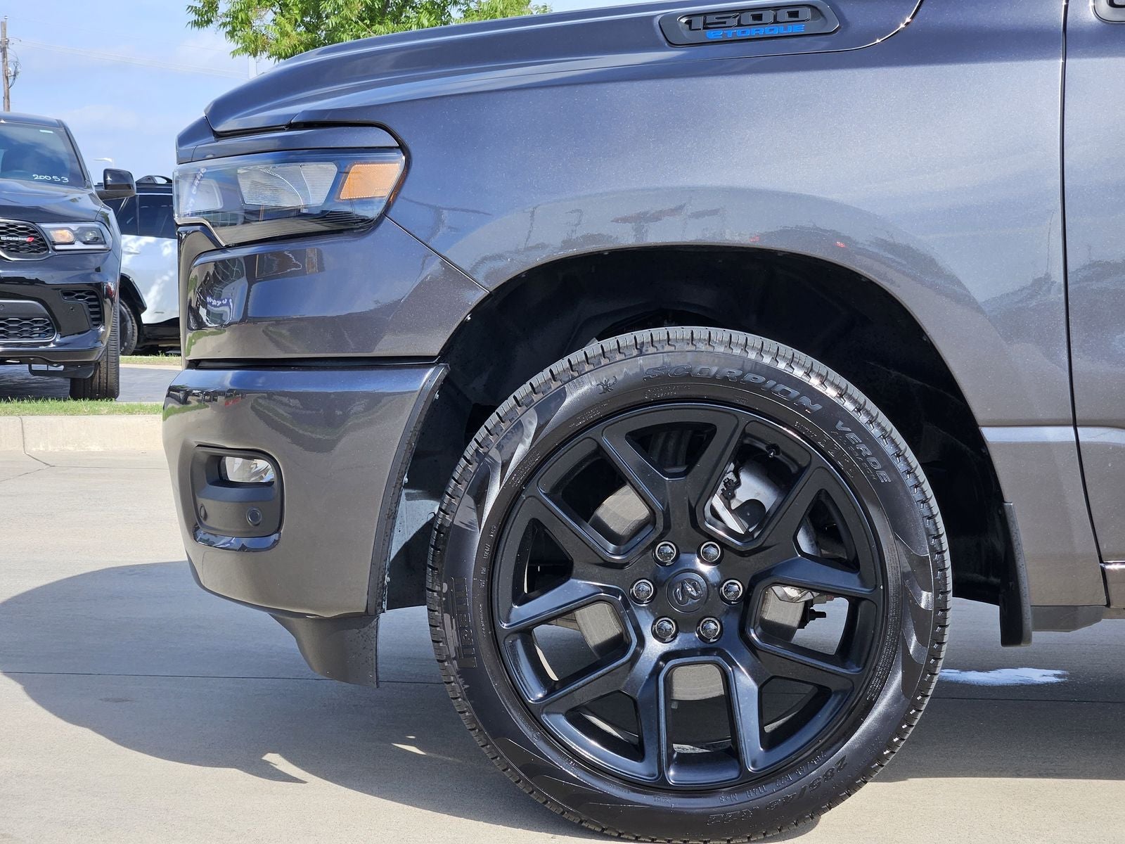 2025 RAM Ram 1500 Tradesman Crew Cab 4x2 5'7' Box