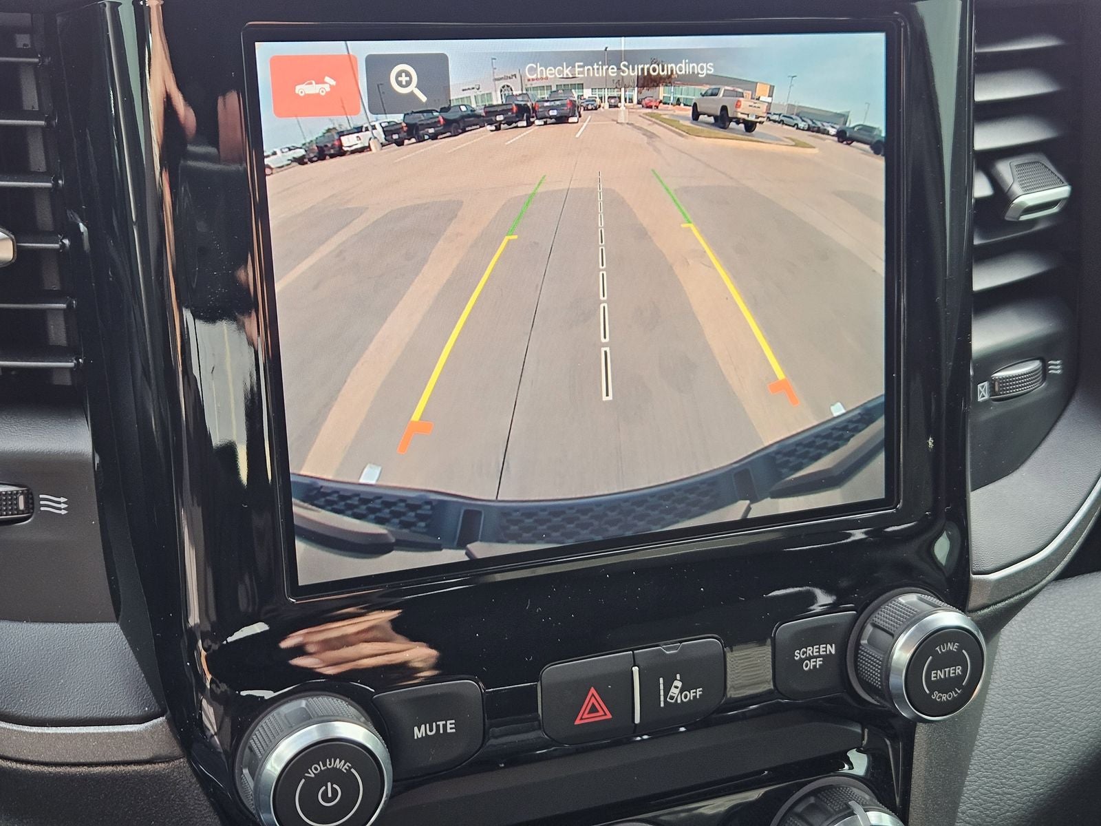 2026 RAM Ram 1500 RAM 1500 EXPRESS CREW CAB 4X2 5'7' BOX