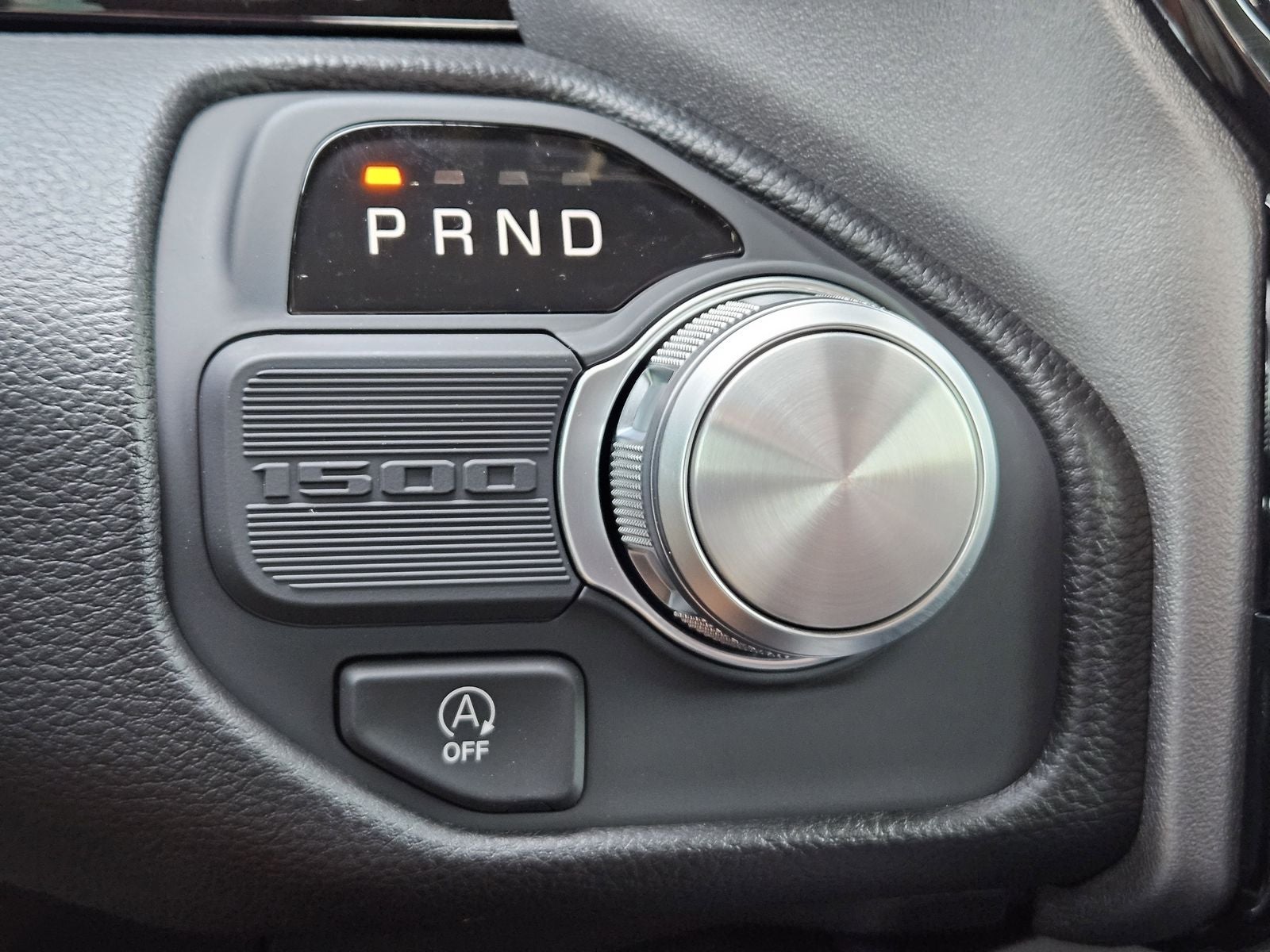 2026 RAM Ram 1500 RAM 1500 LARAMIE CREW CAB 4X2 5'7' BOX