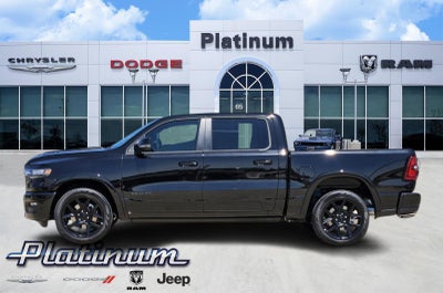 2026 RAM Ram 1500 RAM 1500 LARAMIE CREW CAB 4X2 5'7' BOX