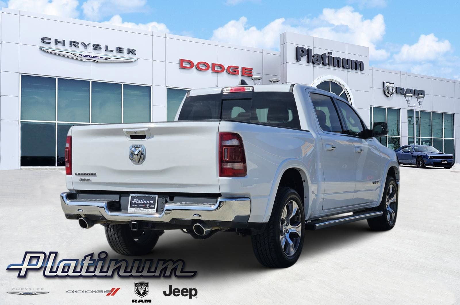 2021 RAM Ram 1500 Laramie Crew Cab 4x2 5'7' Box