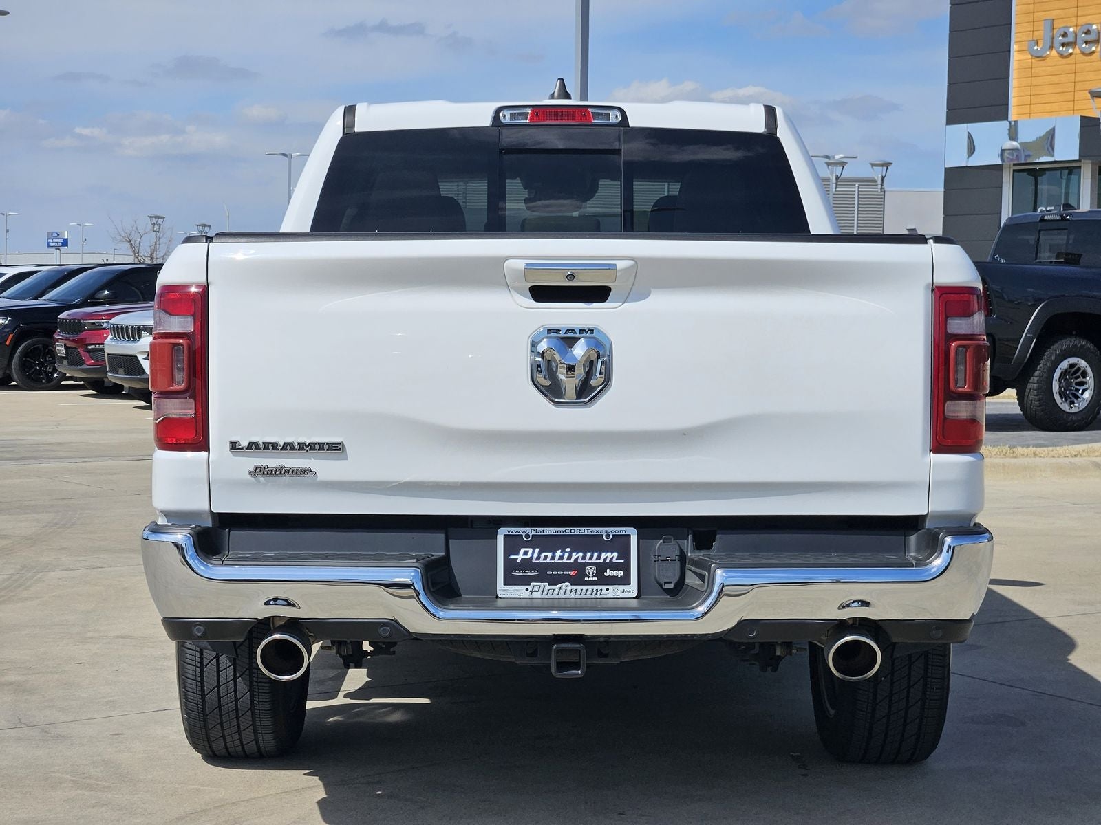 2021 RAM Ram 1500 Laramie Crew Cab 4x2 5'7' Box