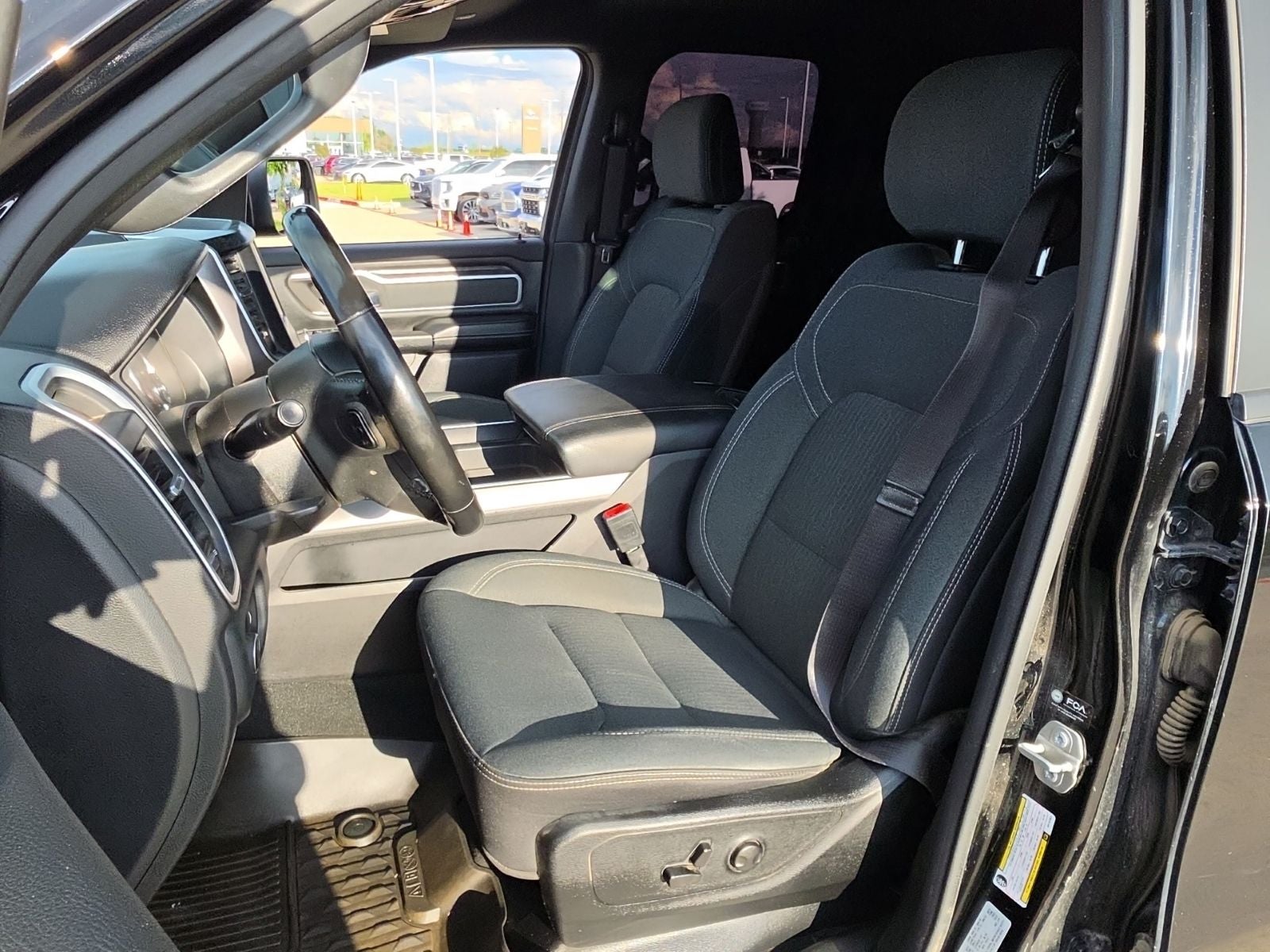 2022 RAM Ram 1500 Lone Star Quad Cab 4x4 6'4' Box