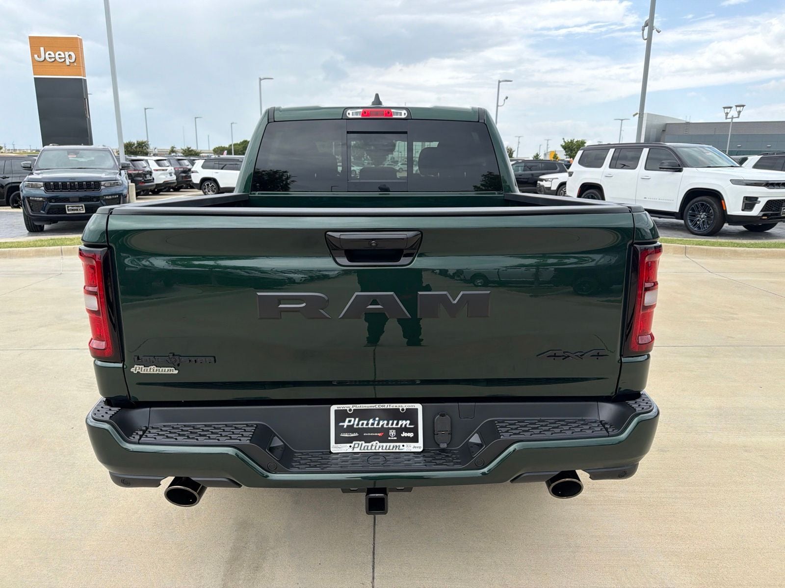 2026 RAM Ram 1500 RAM 1500 LONE STAR CREW CAB 4X4 5'7' BOX