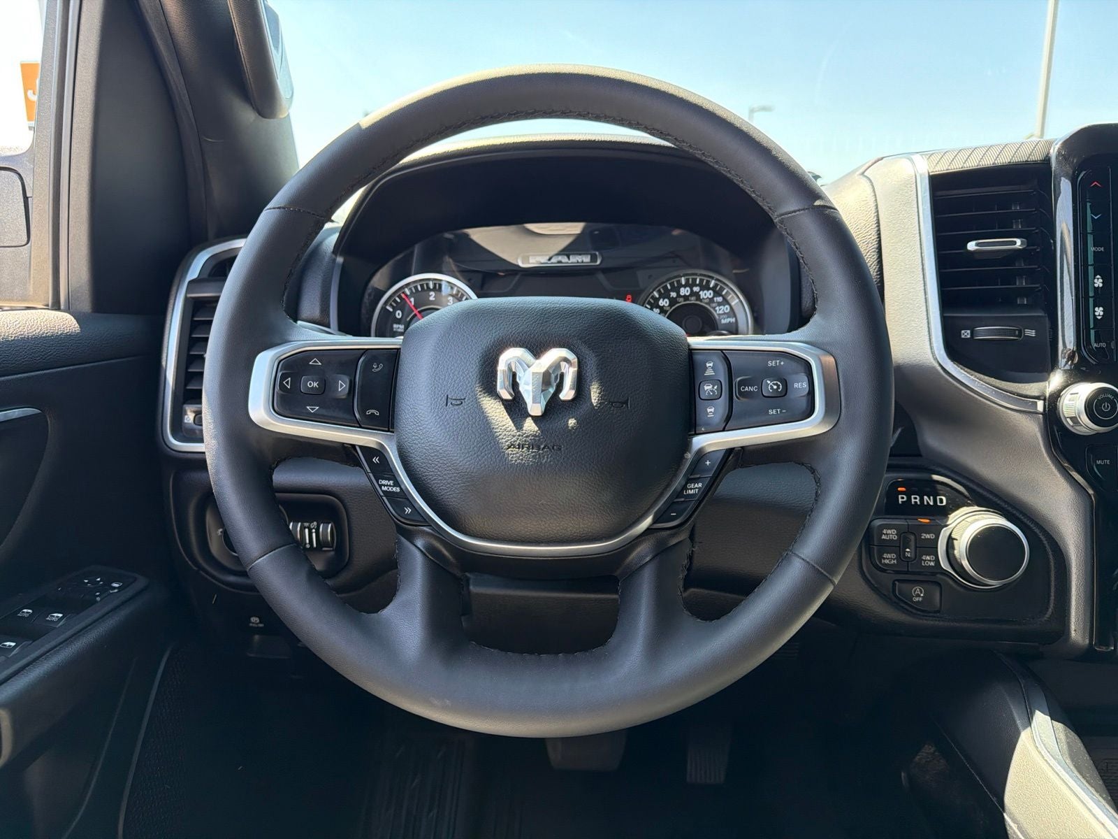 2025 RAM Ram 1500 Lone Star Crew Cab 4x4 5'7' Box