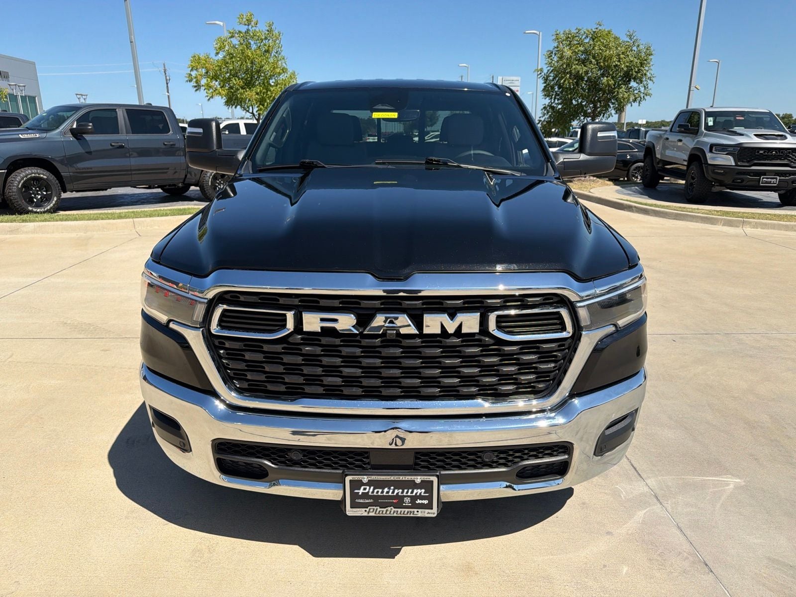 2025 RAM Ram 1500 Lone Star Crew Cab 4x4 5'7' Box