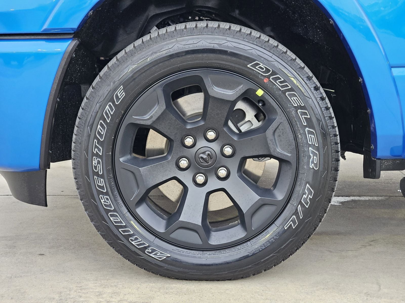 2026 RAM Ram 1500 RAM 1500 LONE STAR CREW CAB 4X4 5'7' BOX