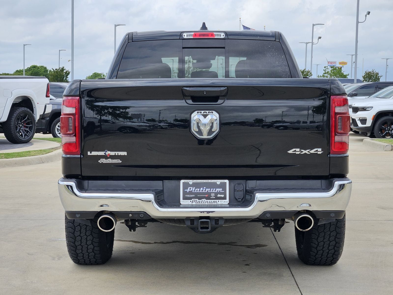 2022 RAM Ram 1500 Lone Star Crew Cab 4x4 5'7' Box