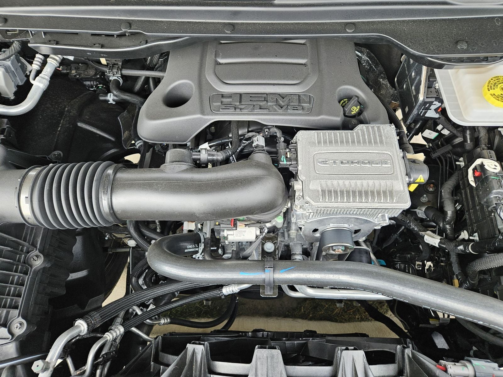 2026 RAM Ram 1500 RAM 1500 LONE STAR CREW CAB 4X4 5'7' BOX