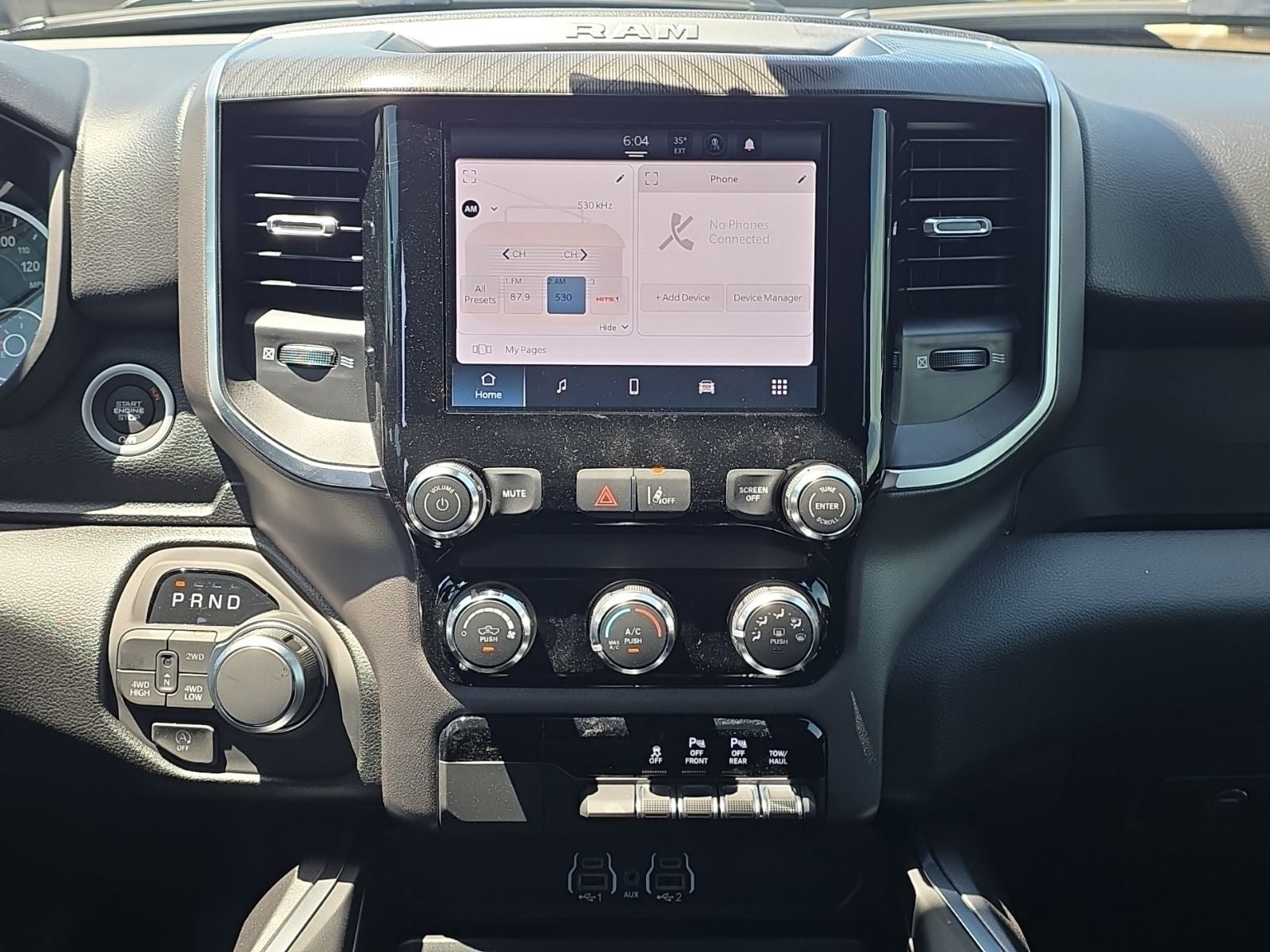 2026 RAM Ram 1500 RAM 1500 EXPRESS CREW CAB 4X4 5'7' BOX
