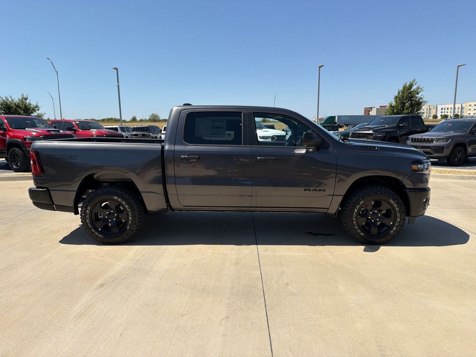 2026 RAM Ram 1500 RAM 1500 WARLOCK CREW CAB 4X4 5'7' BOX
