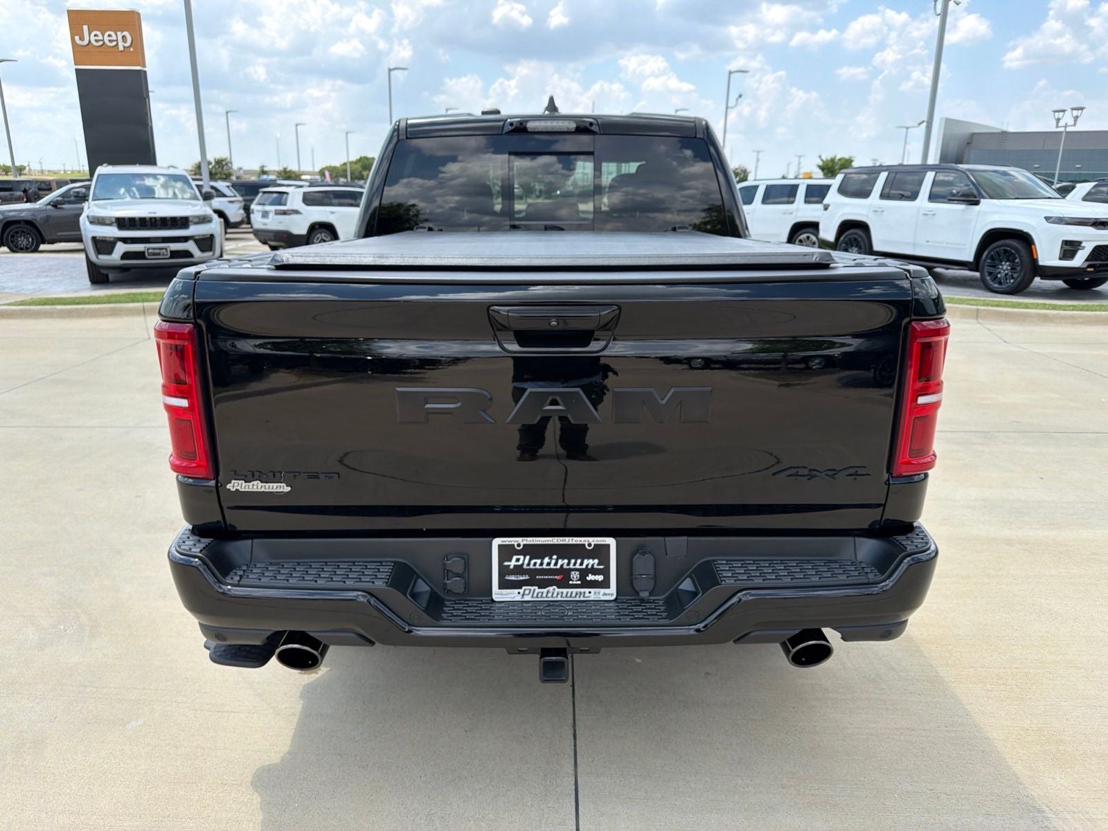 2025 RAM Ram 1500 Limited Crew Cab 4x4 5'7' Box