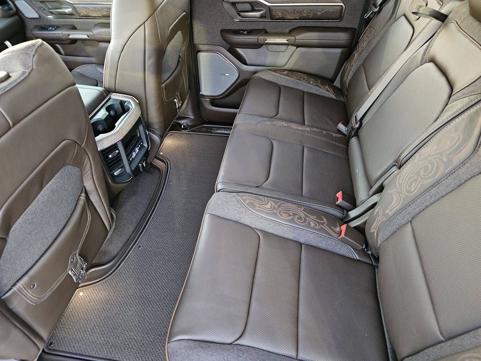 2026 RAM Ram 1500 RAM 1500 LIMITED LONGHORN CREW CAB 4X4 5'7' BOX