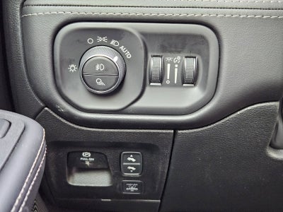 2026 RAM Ram 1500 RAM 1500 LIMITED CREW CAB 4X4 5'7' BOX