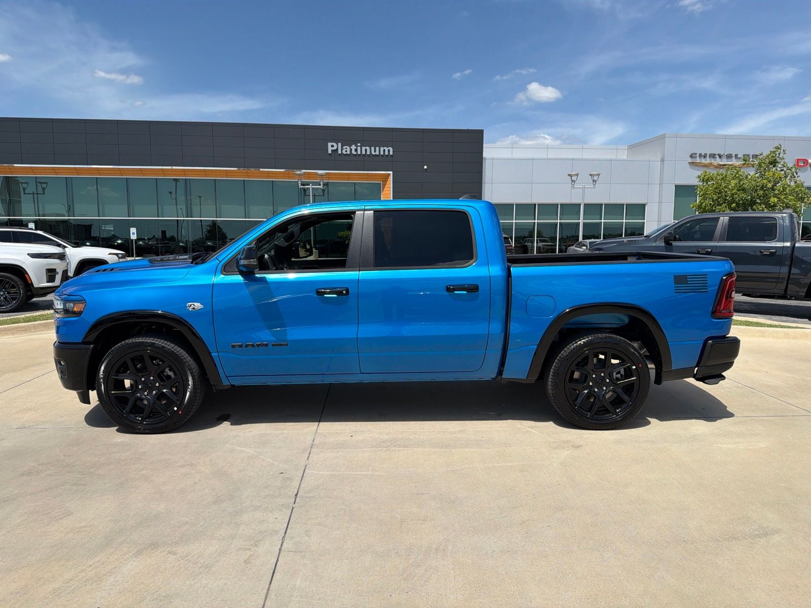 2026 RAM Ram 1500 RAM 1500 LARAMIE CREW CAB 4X4 5'7' BOX