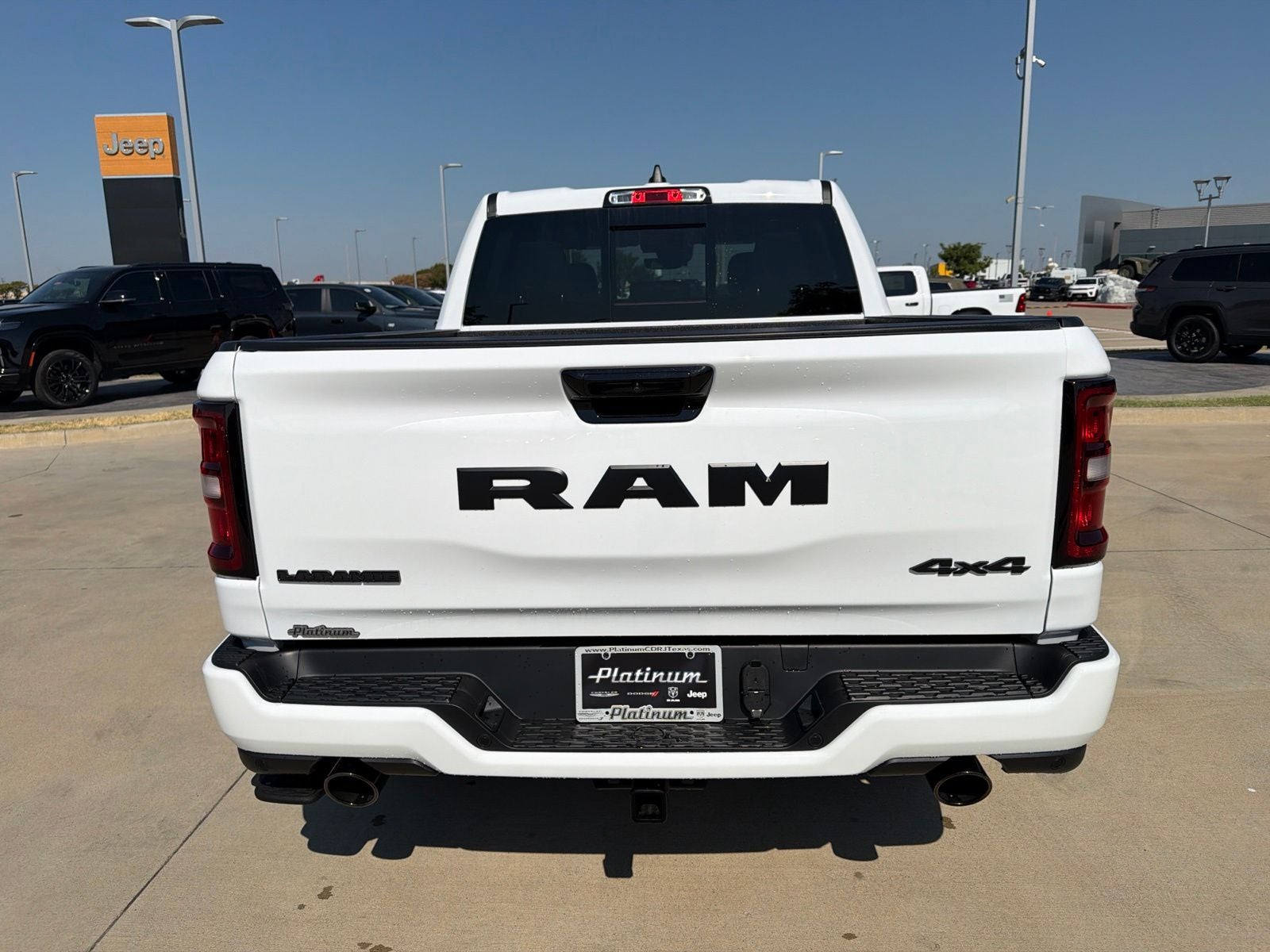 2026 RAM Ram 1500 RAM 1500 LARAMIE CREW CAB 4X4 5'7' BOX