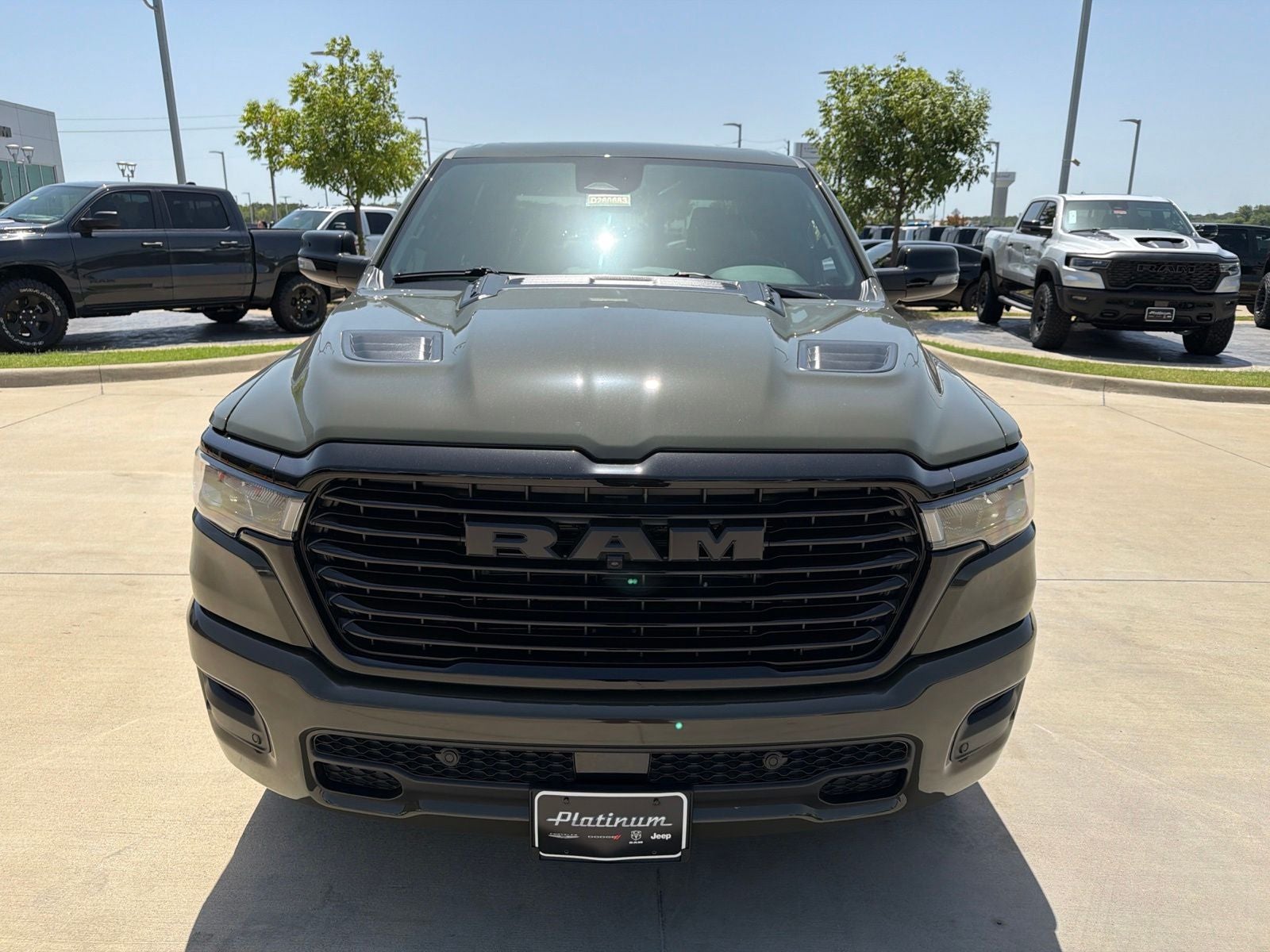 2026 RAM Ram 1500 RAM 1500 LARAMIE CREW CAB 4X4 5'7' BOX