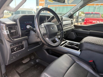 2023 Ford F-450 LARIAT