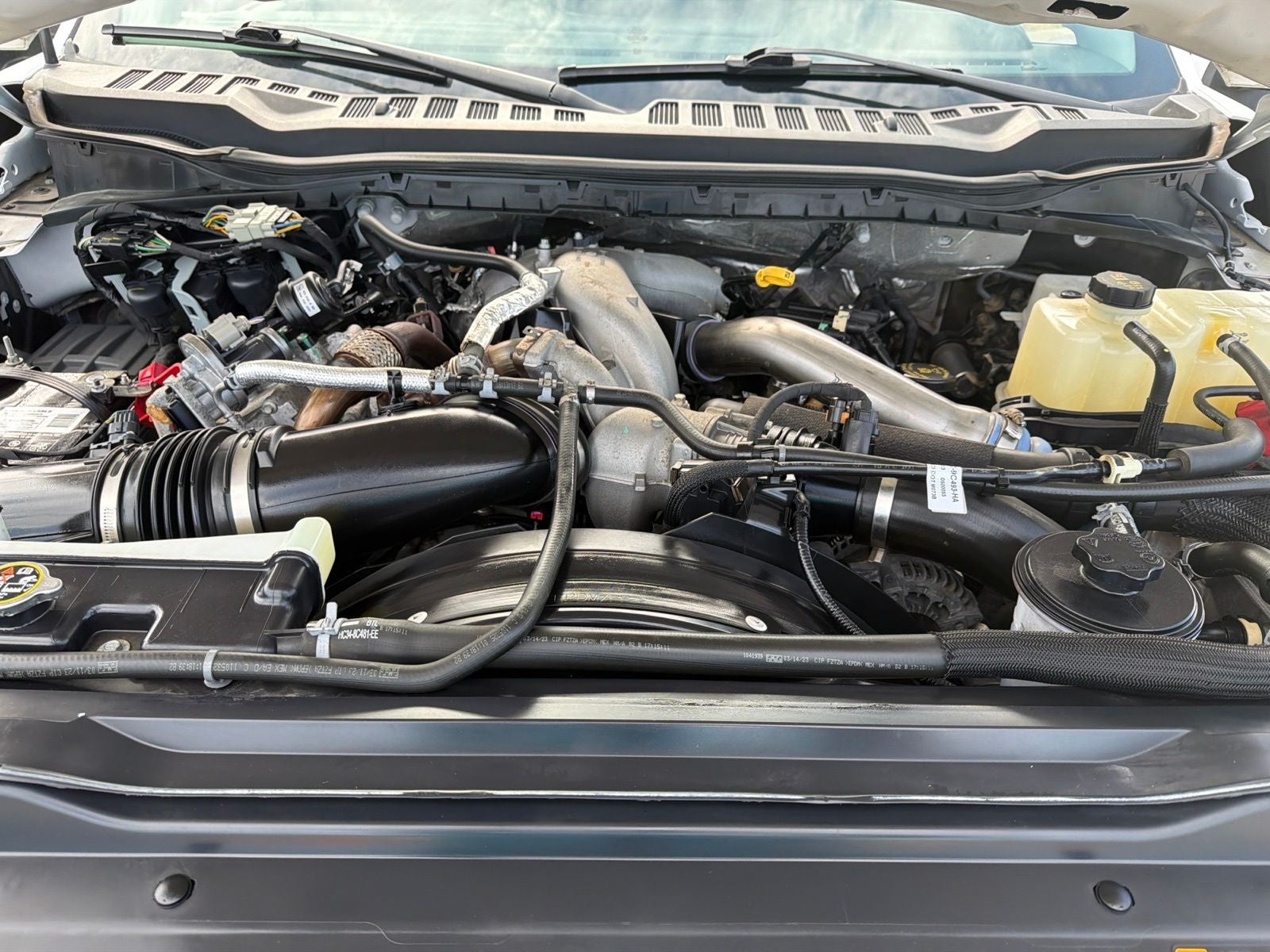 2023 Ford F-450 LARIAT