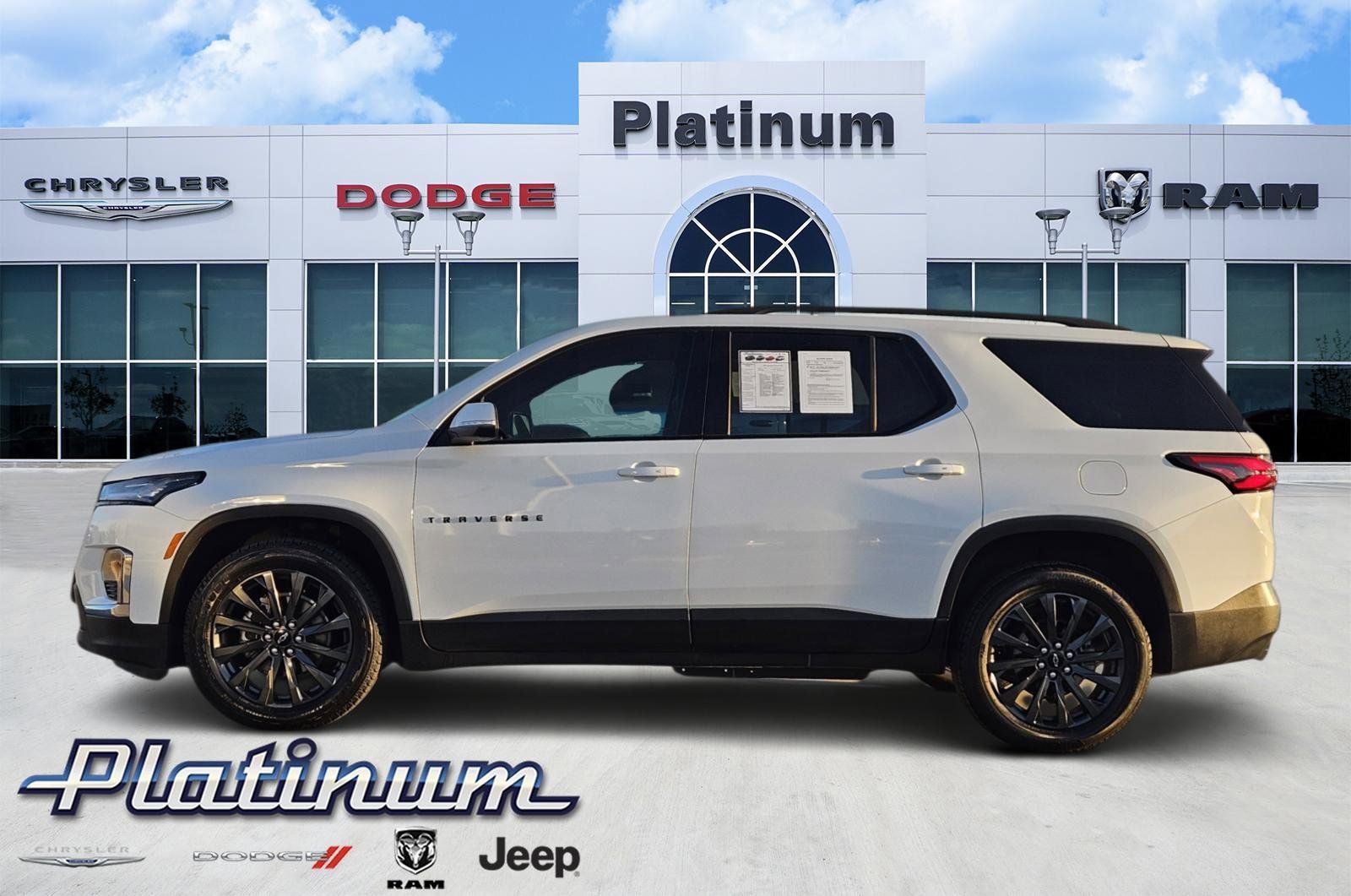 2023 Chevrolet Traverse FWD RS