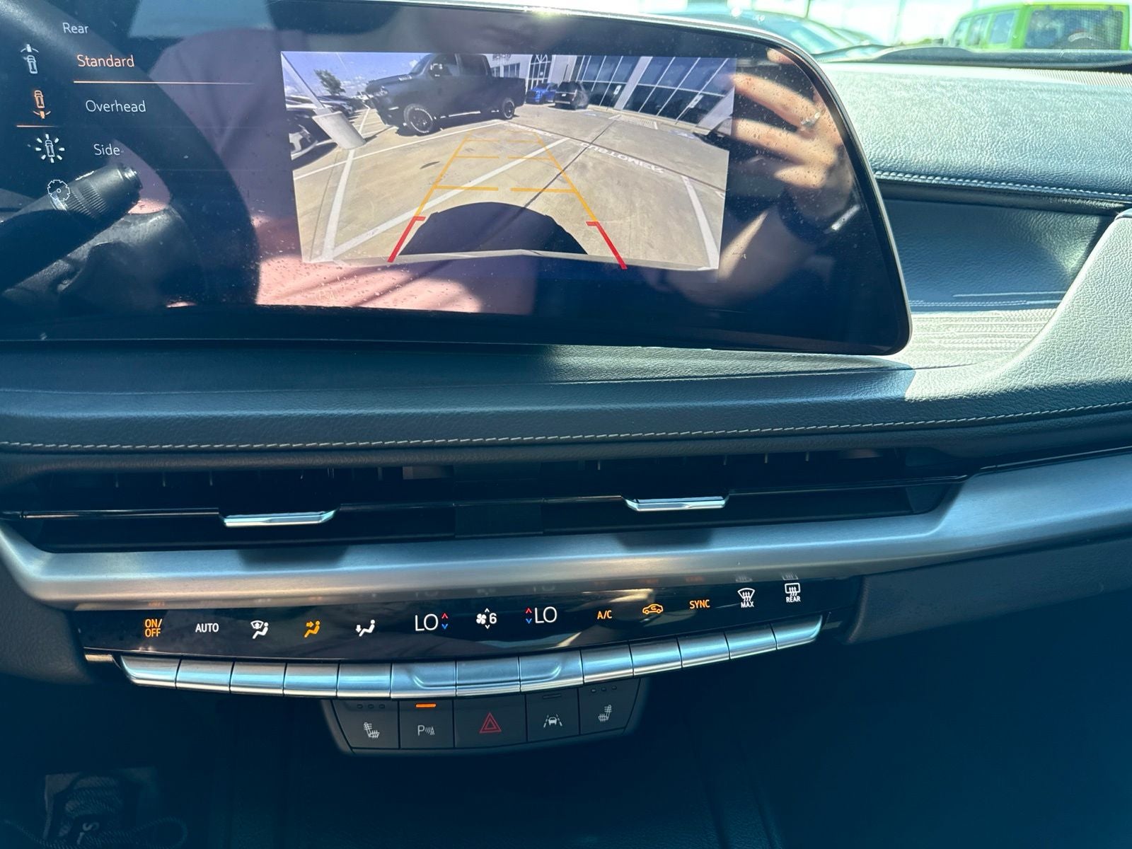 2025 Cadillac XT4 FWD Premium Luxury