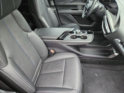 2024 Cadillac LYRIQ Luxury w/1SC