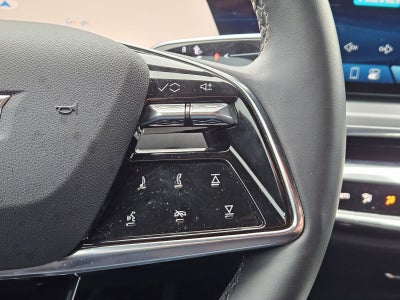 2024 Cadillac LYRIQ Luxury w/1SC