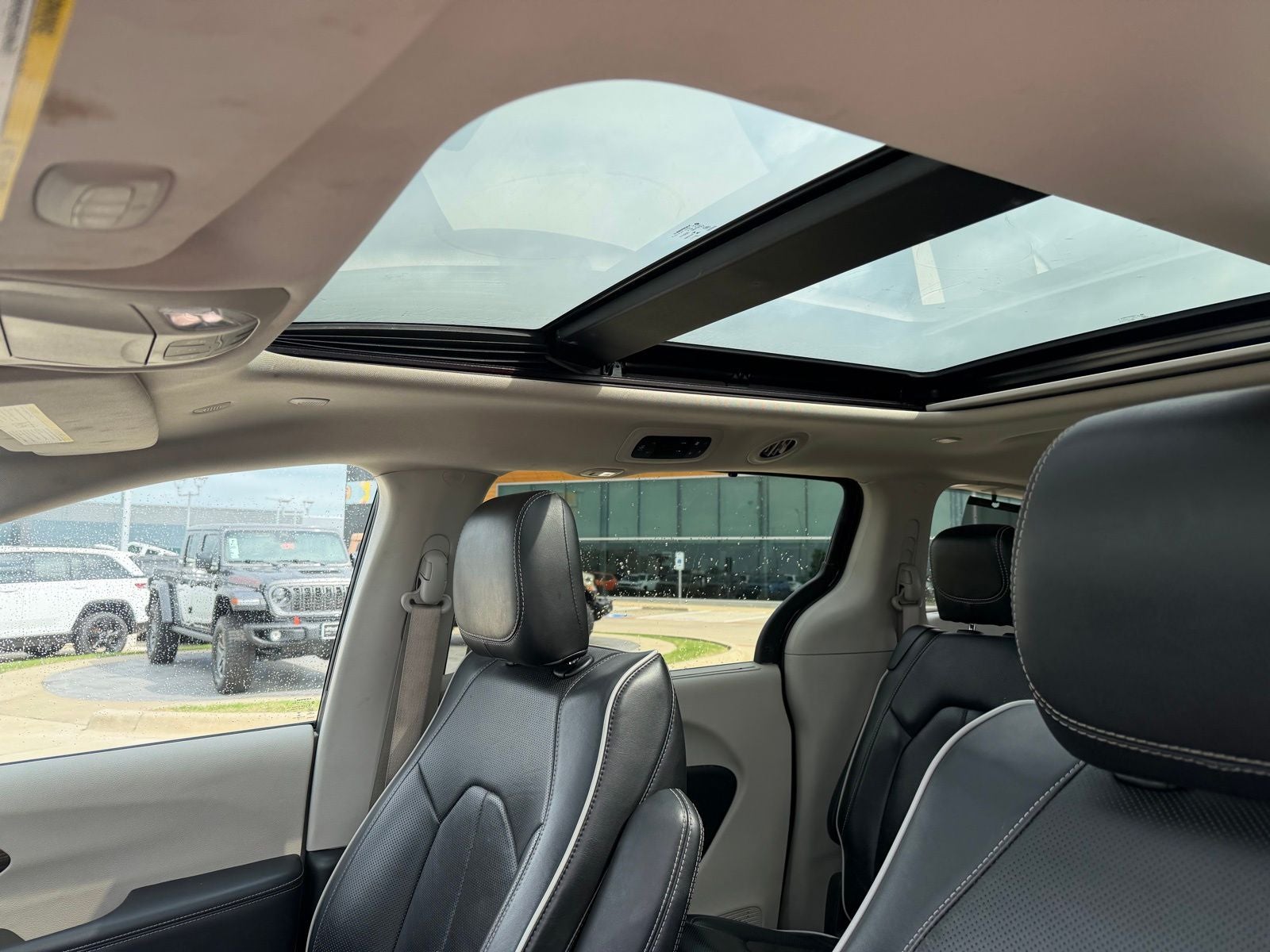 2023 Chrysler Pacifica Limited