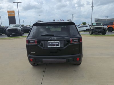 2026 Jeep Cherokee CHEROKEE LAREDO 4X4