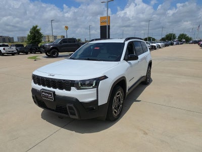 2026 Jeep Cherokee CHEROKEE LAREDO 4X4
