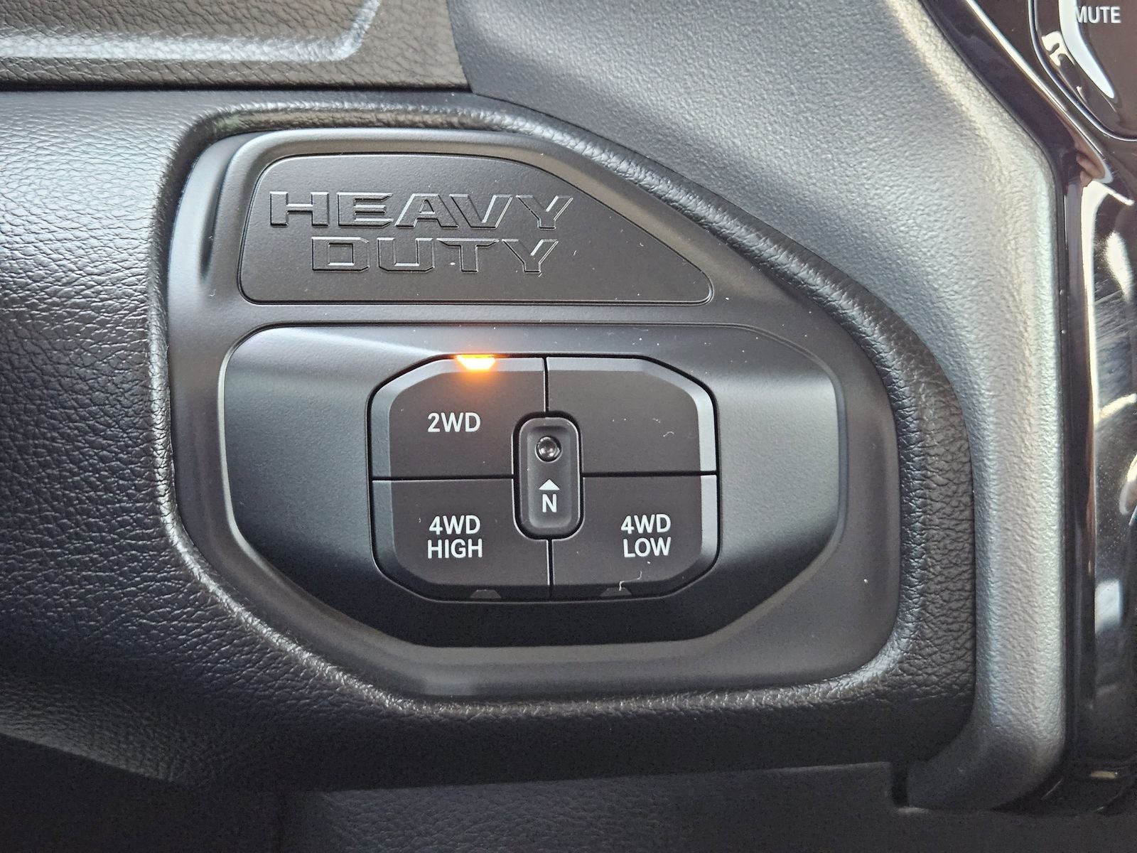 2026 RAM Ram 3500 RAM 3500 BIG HORN CREW CAB 4X4 6'4' BOX