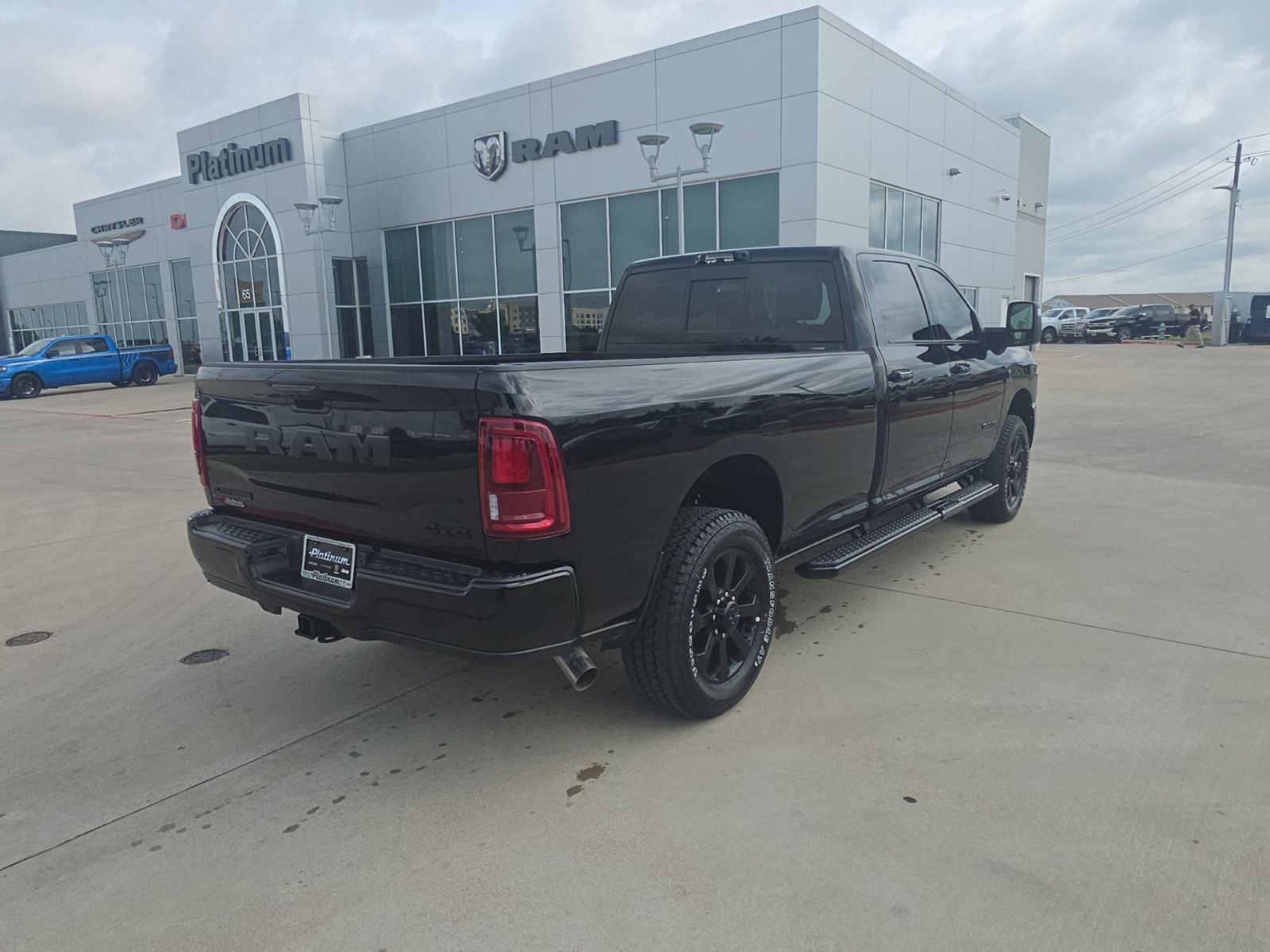 2026 RAM Ram 3500 RAM 3500 LARAMIE CREW CAB 4X4 8' BOX